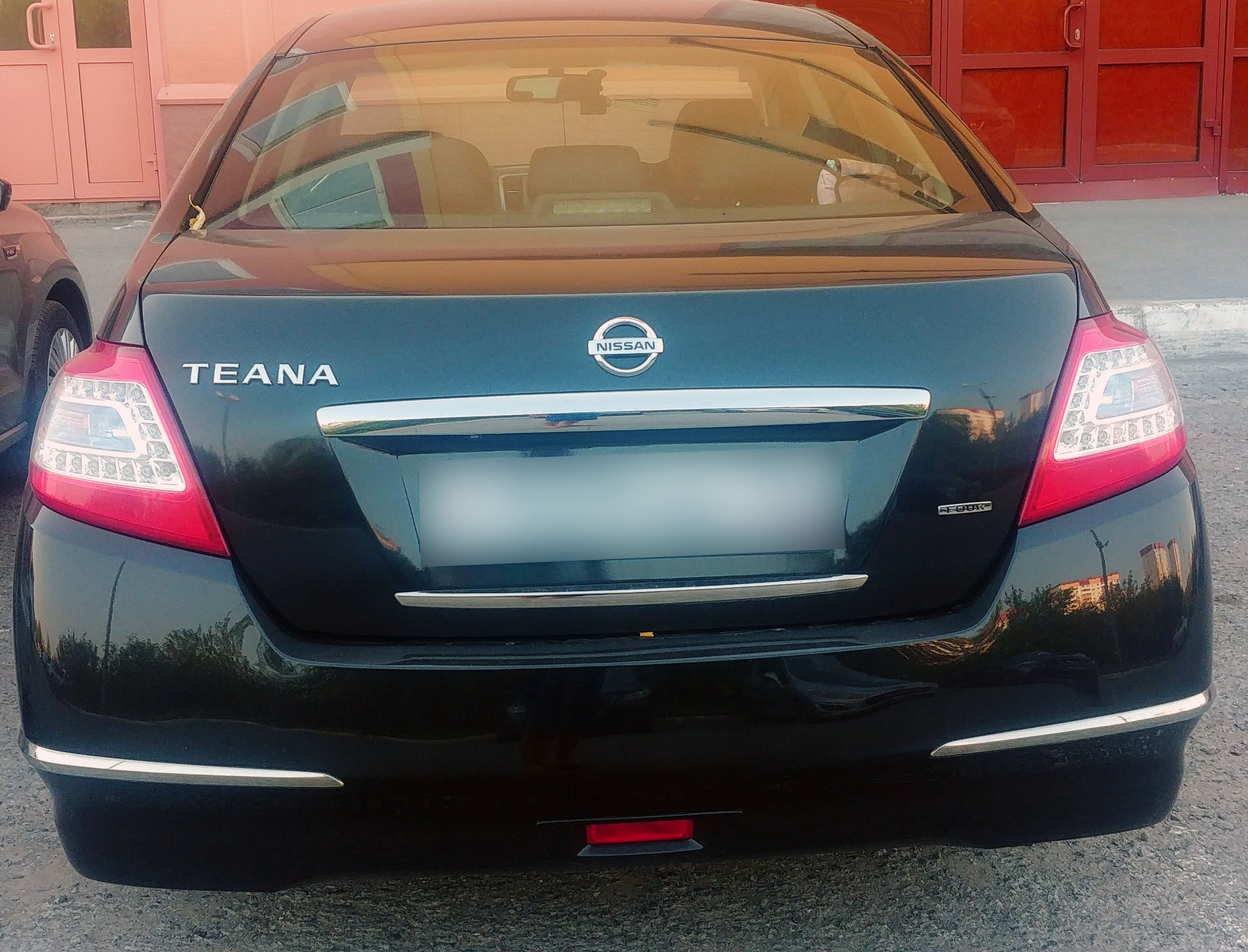 Nissan Teana